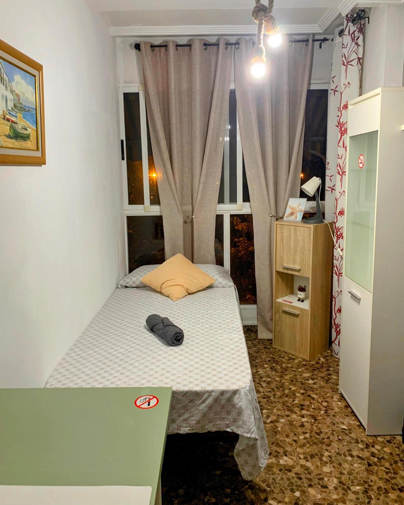 דירות Apartamento Compartido Con Vista Al Puerto ולנסיה מראה חיצוני תמונה